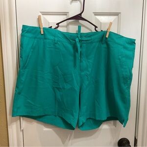 Women’s Magellan Plus size 2XX fishing shorts.  Teal
